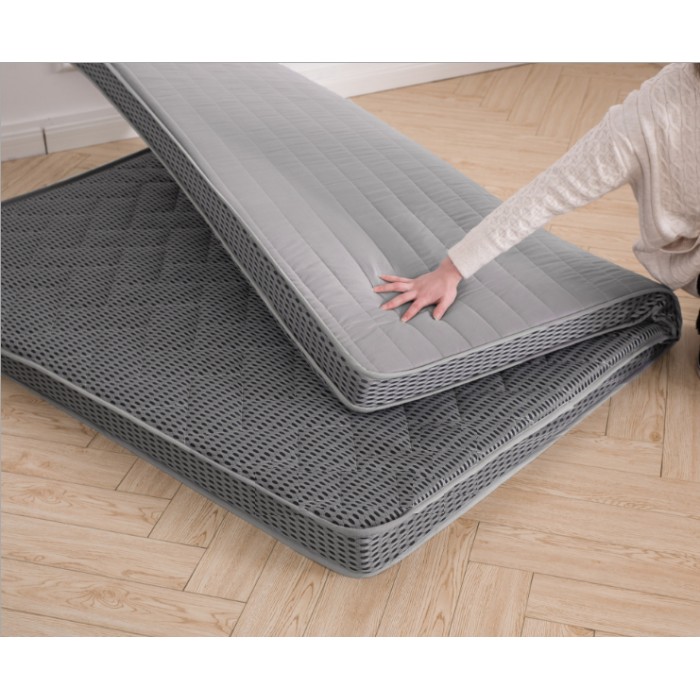 OSUKI High Density Foldable Single Foam Mattress
